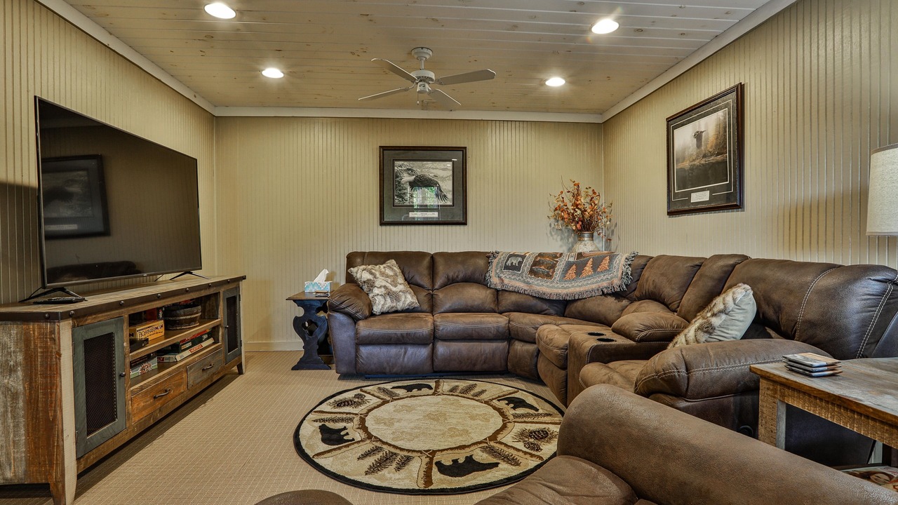 Photo of Livingroom in Morganton