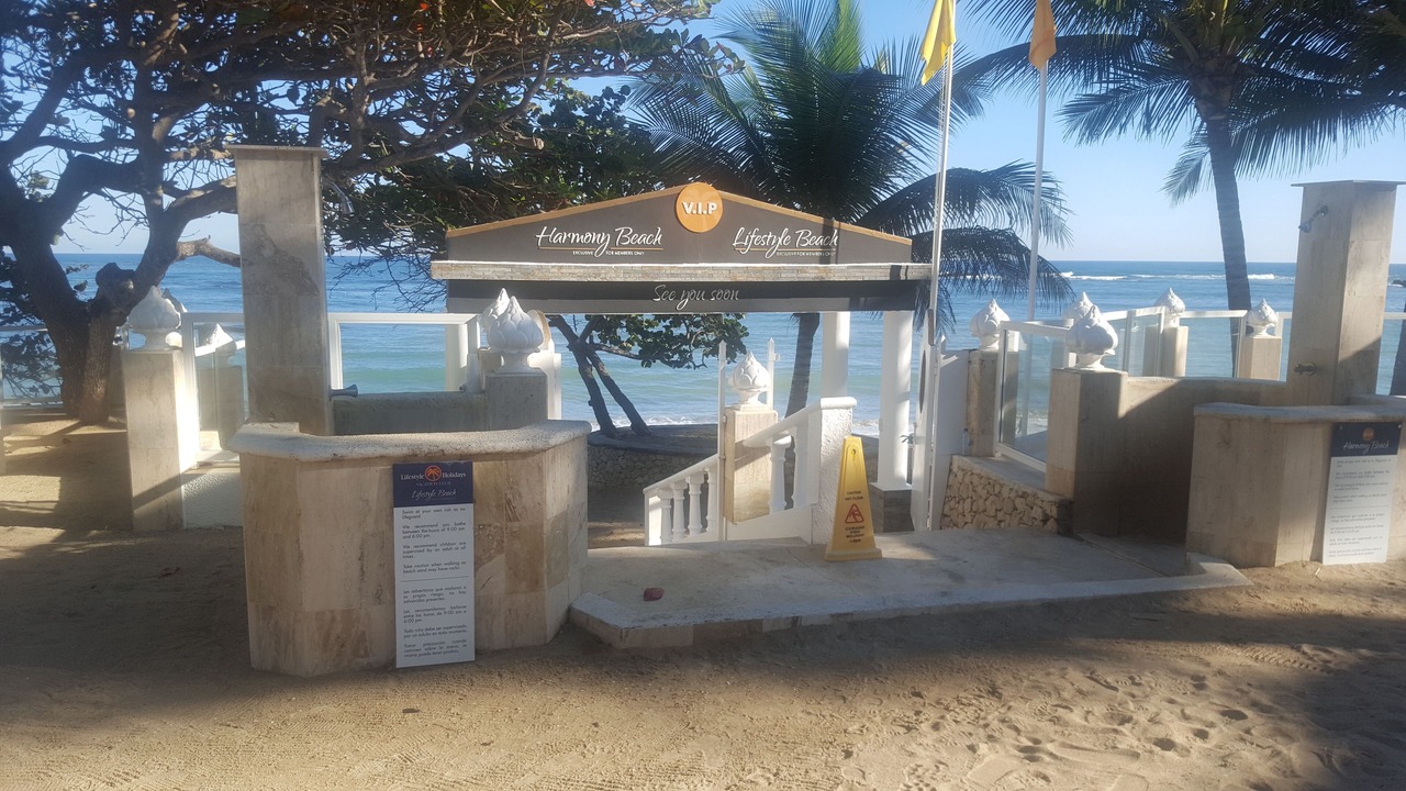 Photo of Outdoor in Los Brazos