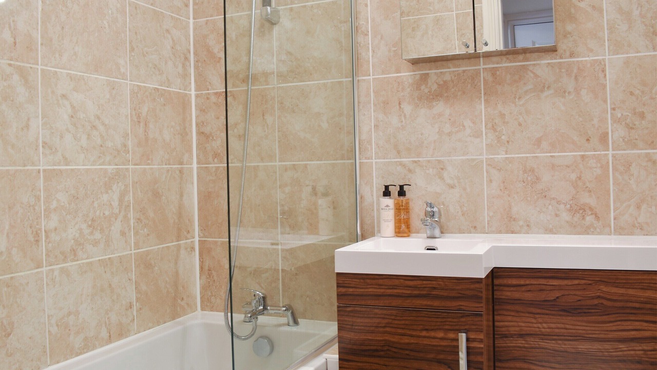 Photo of Bathroom in Lofthouse