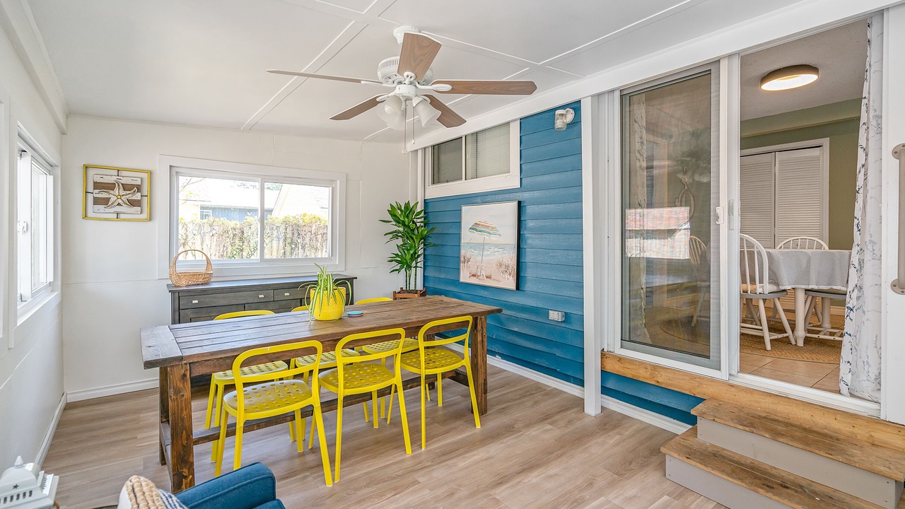 Photo of Bedroom in Crystal Beach