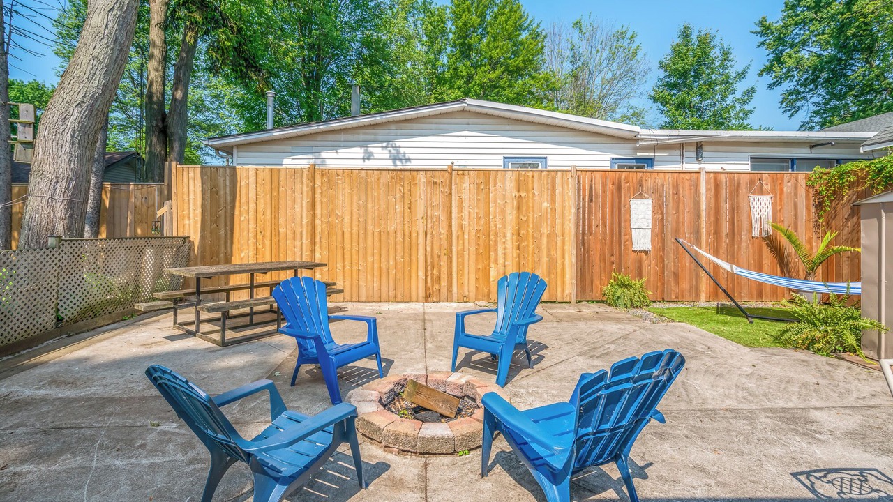Photo of Patio Balcony in Crystal Beach