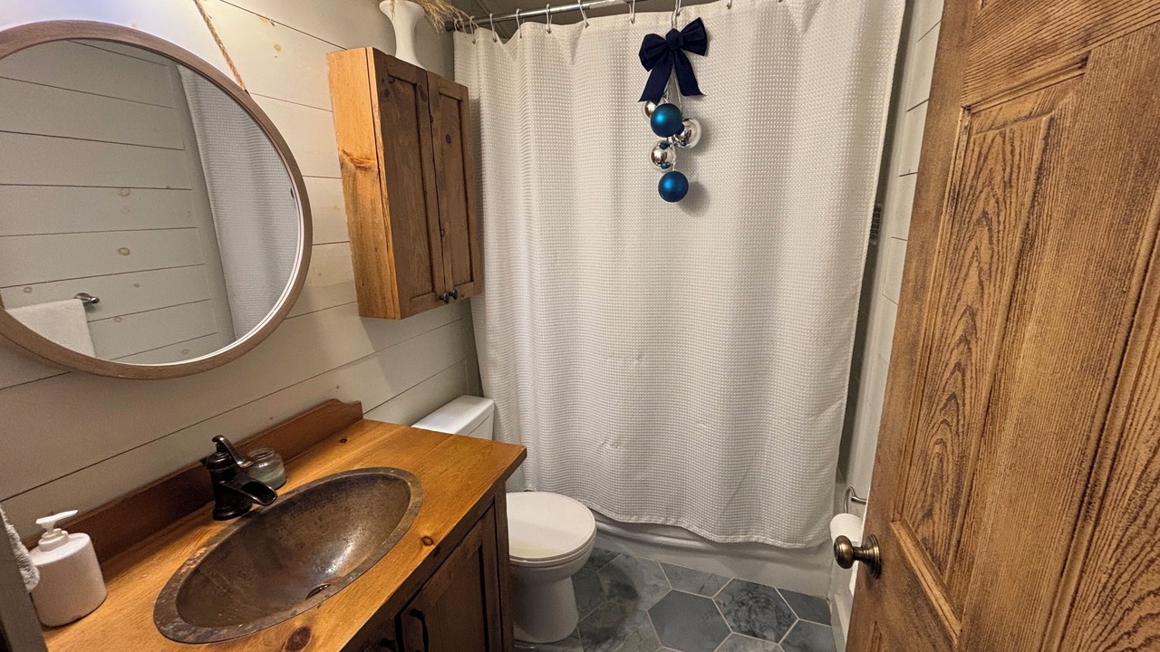 Photo of Bathroom in McKellar
