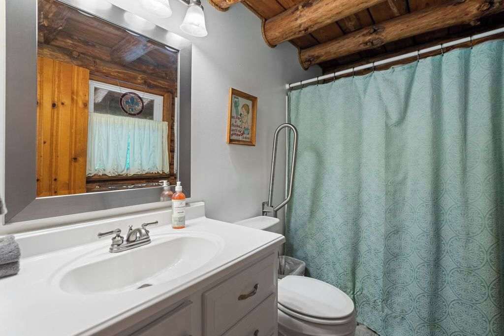 Photo of Bathroom in Fishers Hill