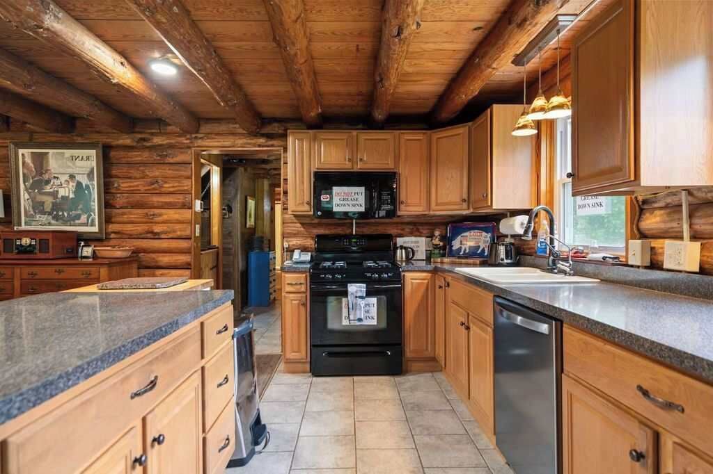 Photo of Kitchen in Fishers Hill
