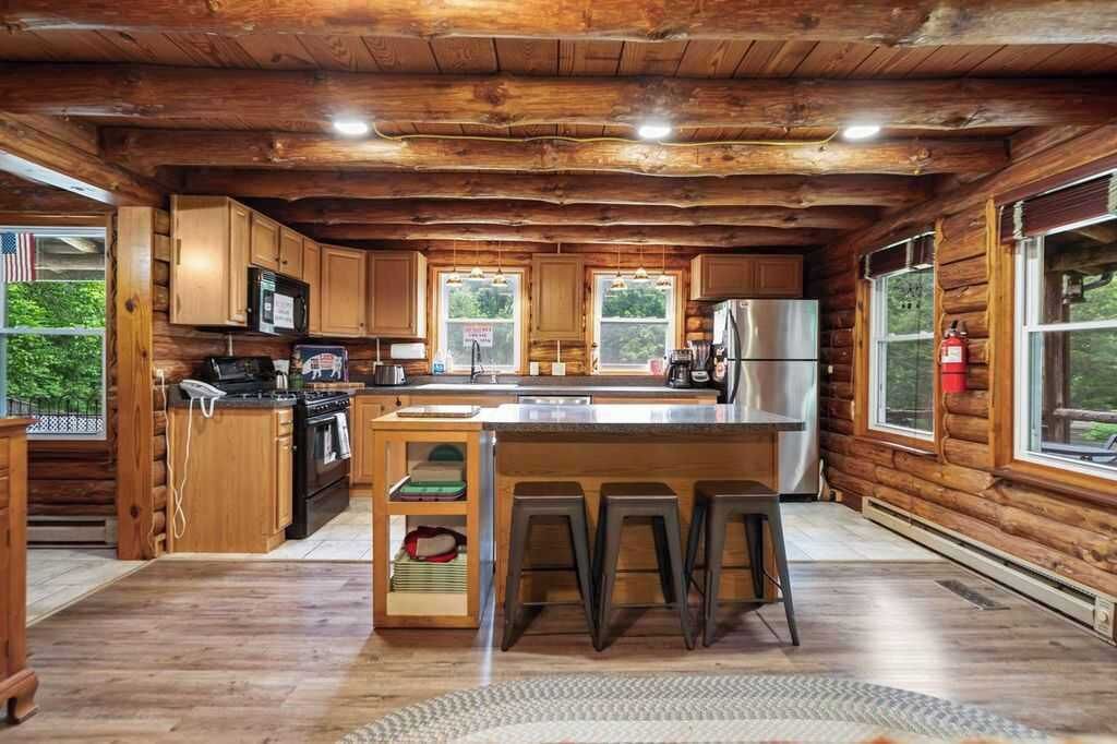 Photo of Kitchen in Fishers Hill
