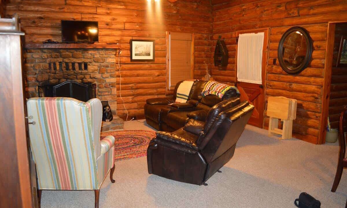 Photo of Livingroom in Fishers Hill