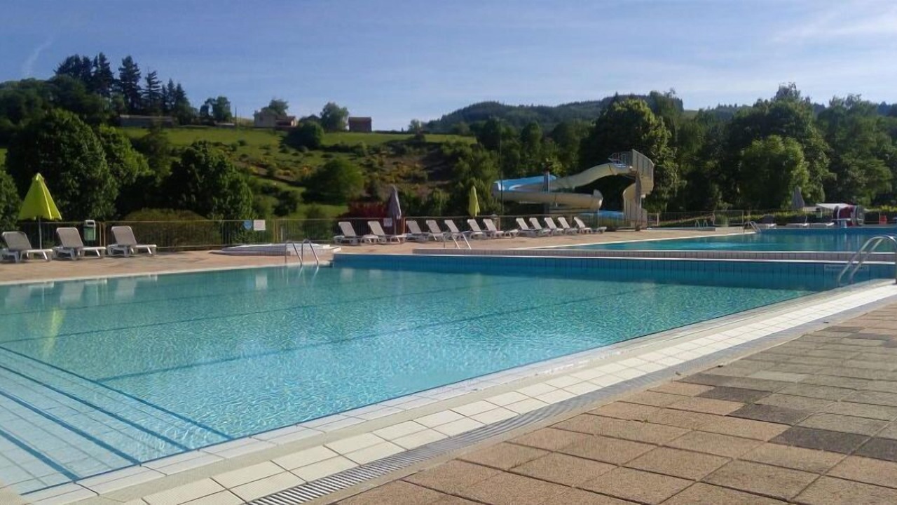 Photo of Outdoor in Matour