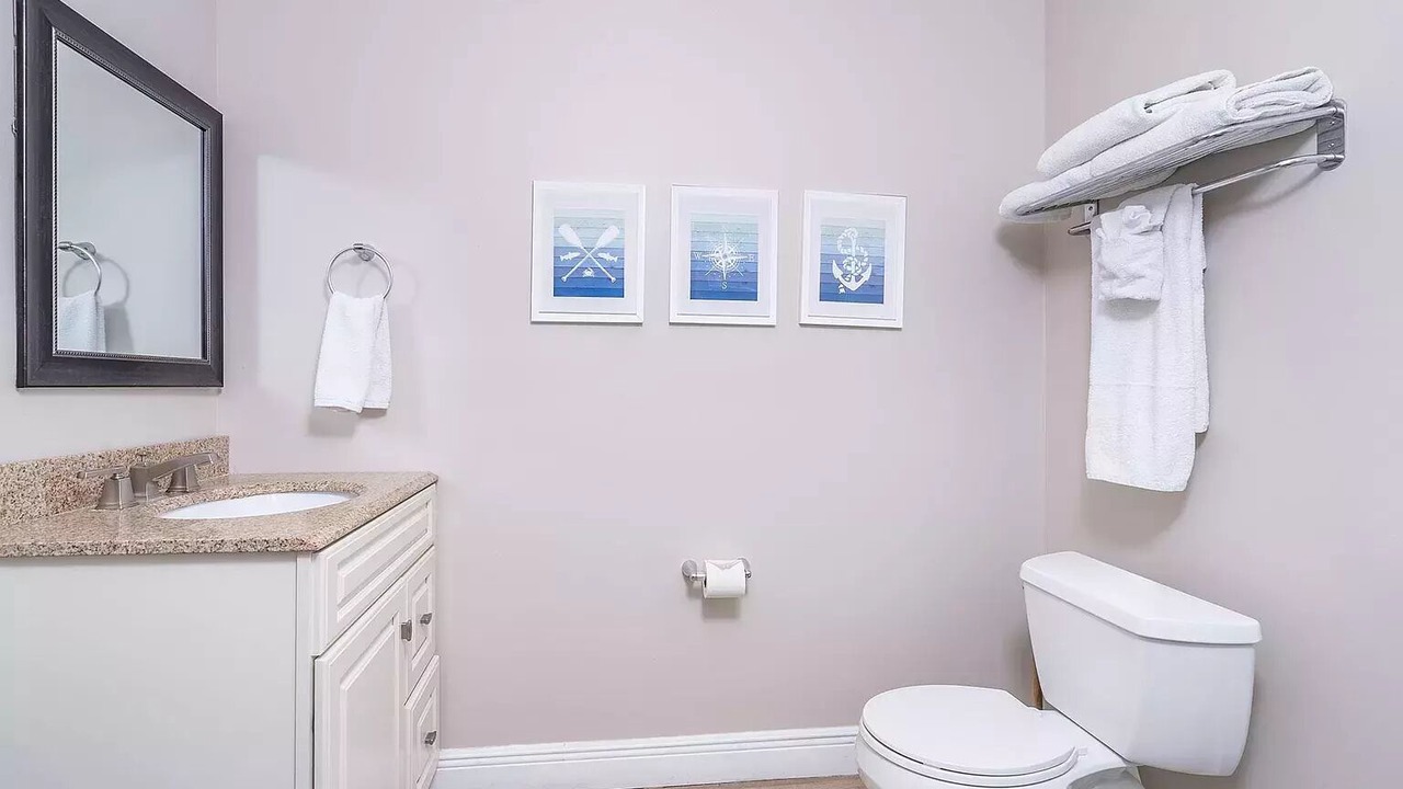 Photo of Bathroom in Point Pedernales