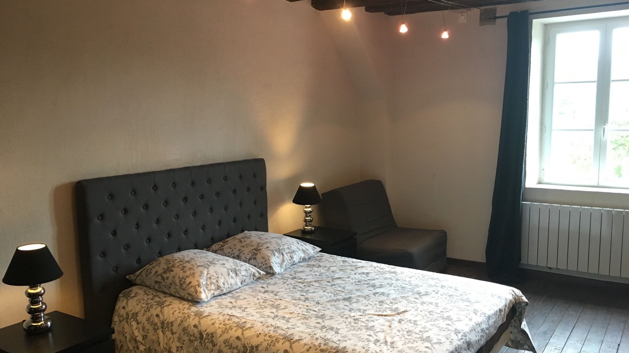 Photo of Bedroom in Thiveral-Grignon
