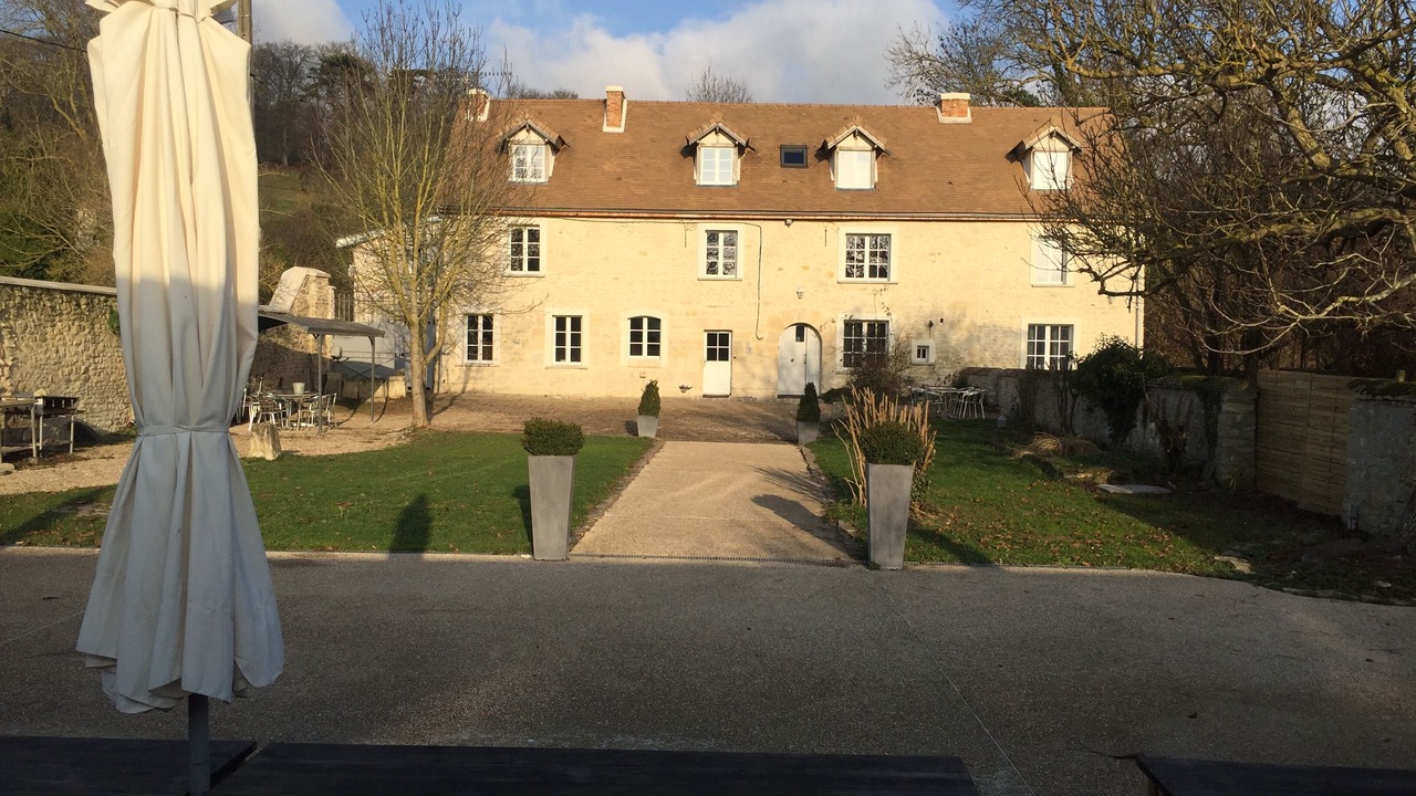 Photo of Patio Balcony in Thiveral-Grignon
