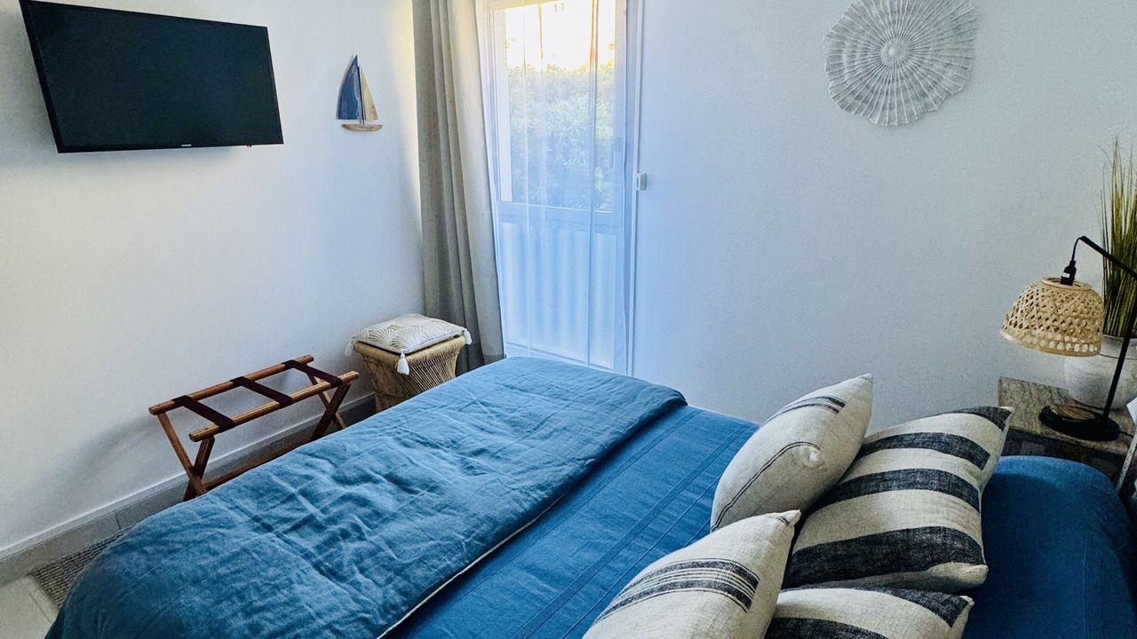 Photo of Bedroom in Sete