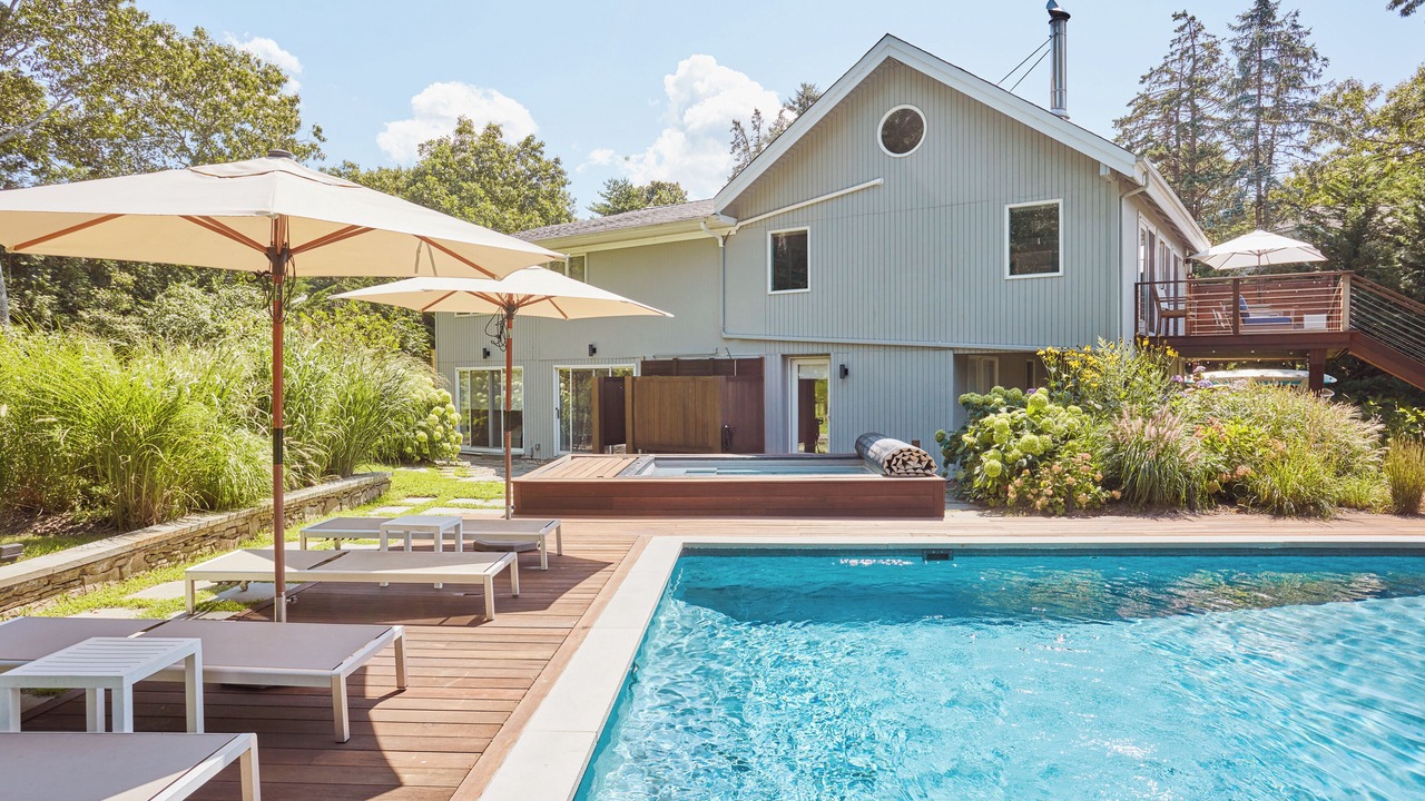 Photo of Outdoor in Lion Head Beach