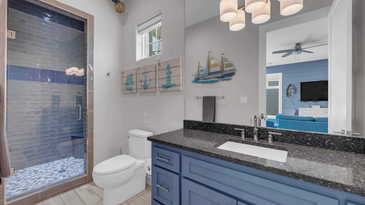 Photo of Bathroom in Kingsland