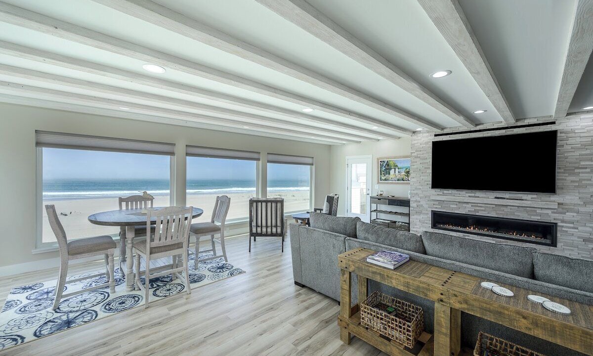 Photo of Livingroom in Kiwanda Shores