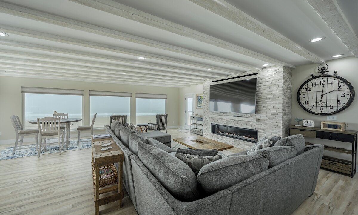 Photo of Livingroom in Kiwanda Shores