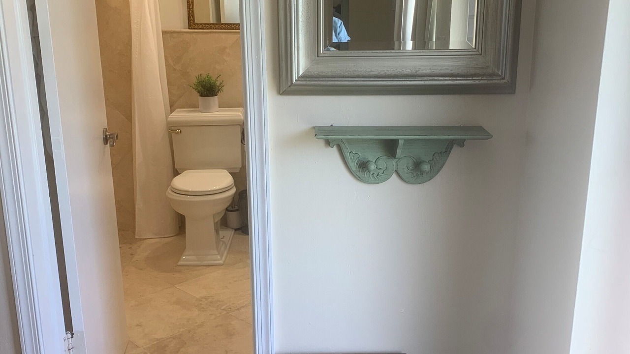 Photo of Bathroom in East Boca Raton
