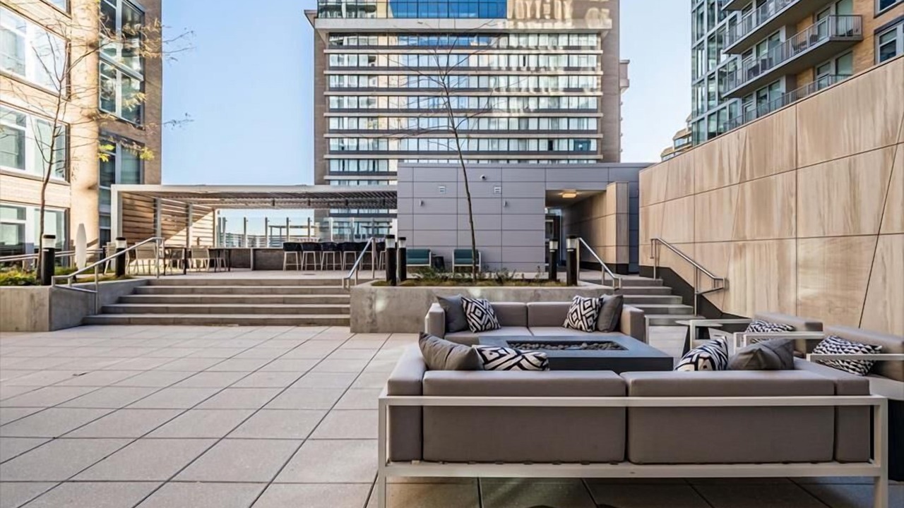 Photo of Patio Balcony in Crystal City