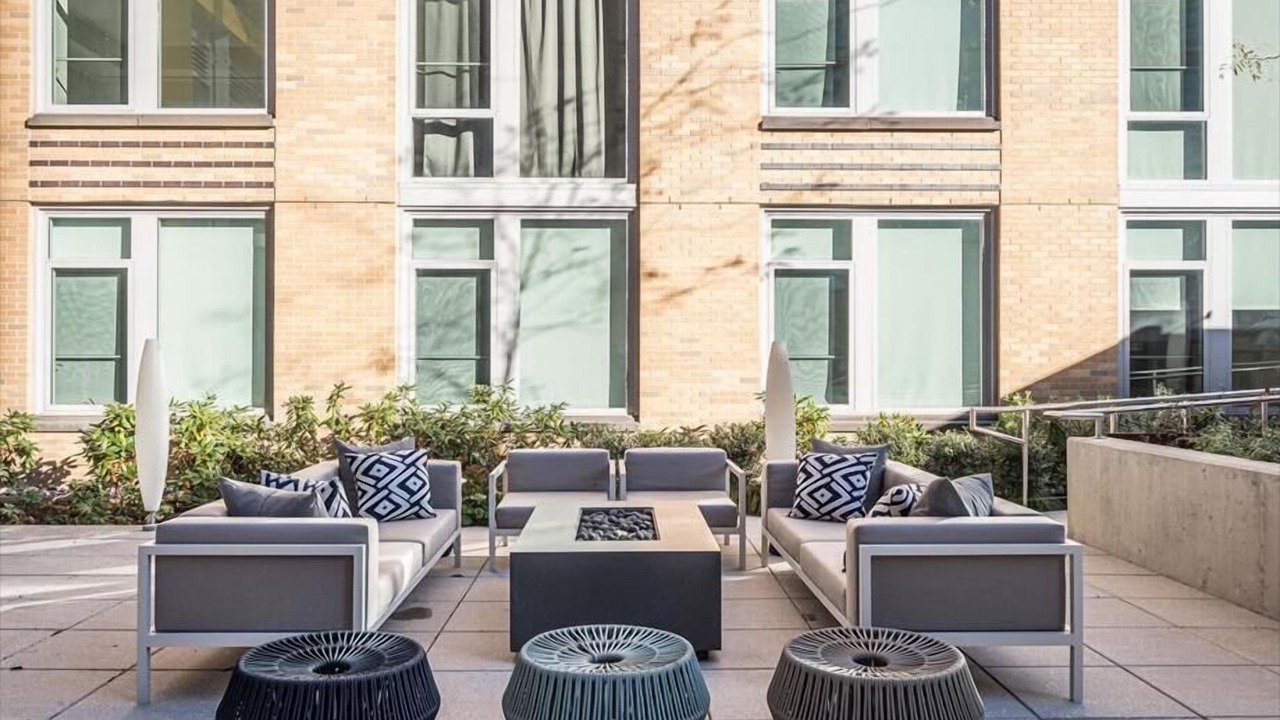 Photo of Patio Balcony in Crystal City