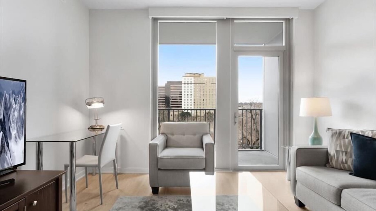 Photo of Patio Balcony in Crystal City