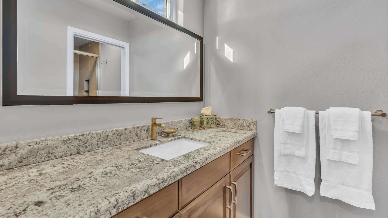 Photo of Bathroom in Balboa Peninsula