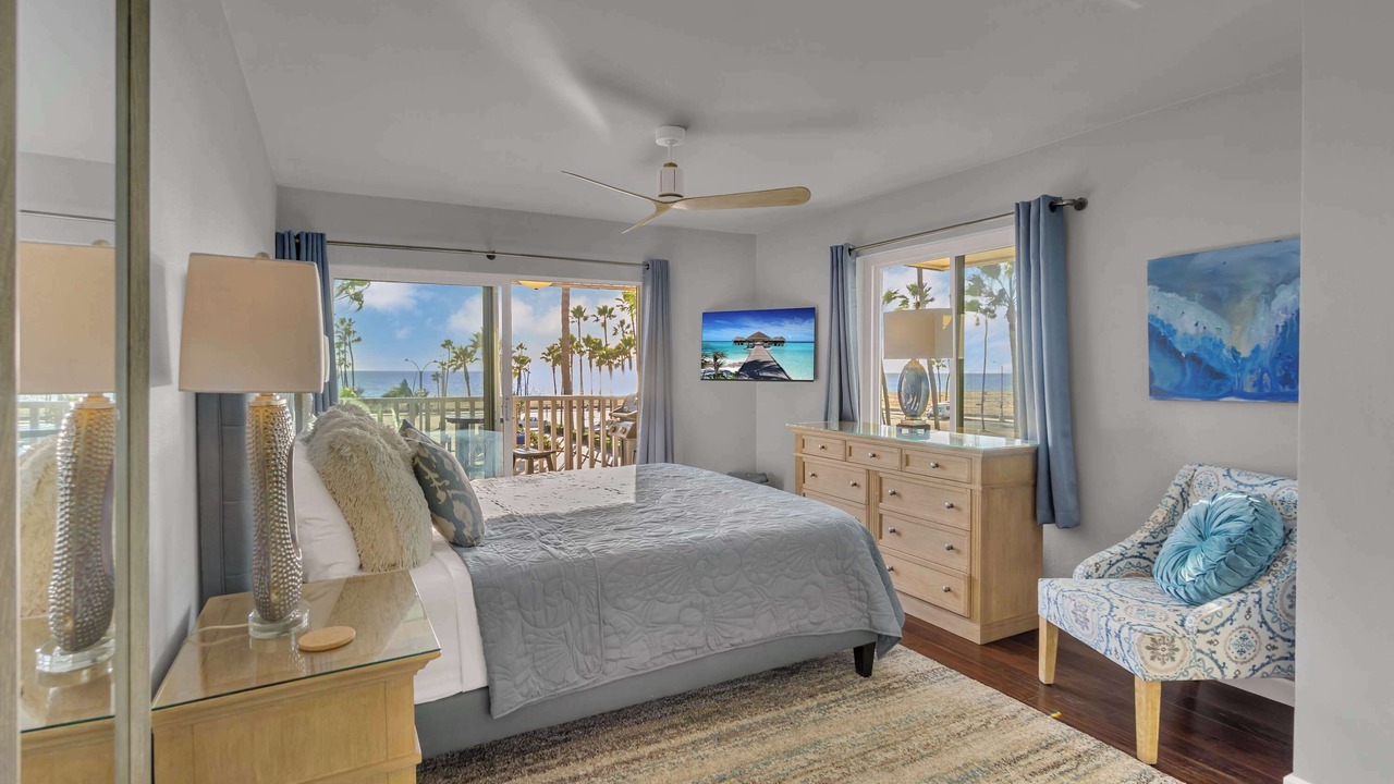 Photo of Bedroom in Balboa Peninsula