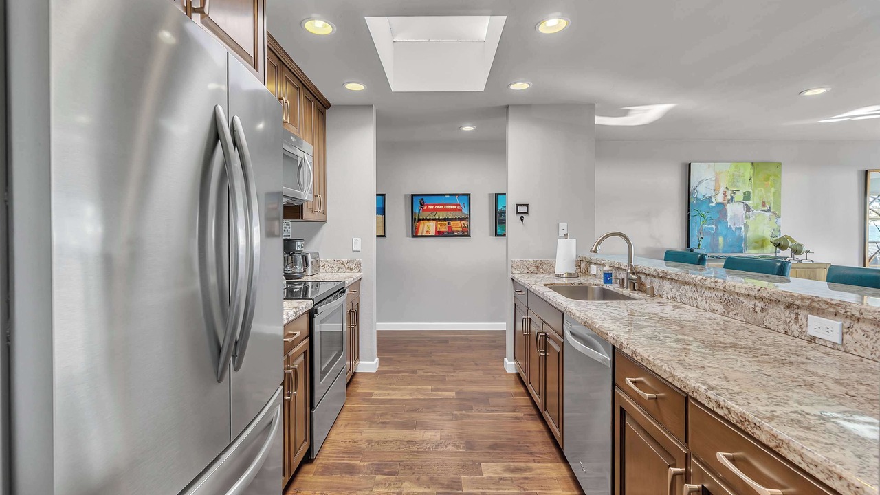 Photo of Kitchen in Balboa Peninsula