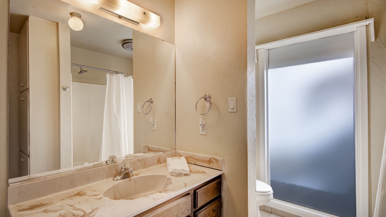 Photo of Bathroom in Ruidoso
