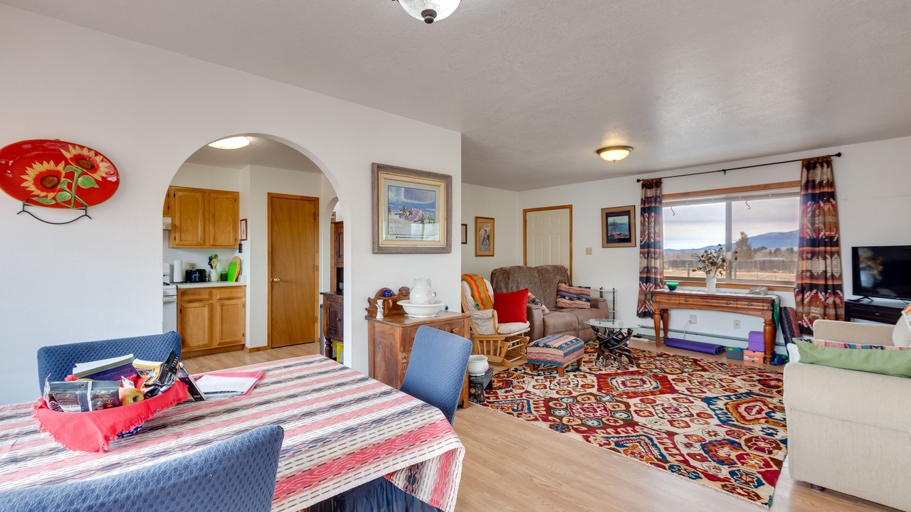 Photo of Livingroom in Taos