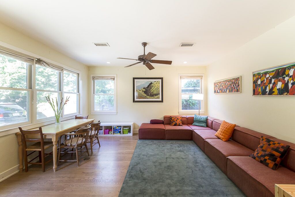 Photo of Livingroom in Barton Heights