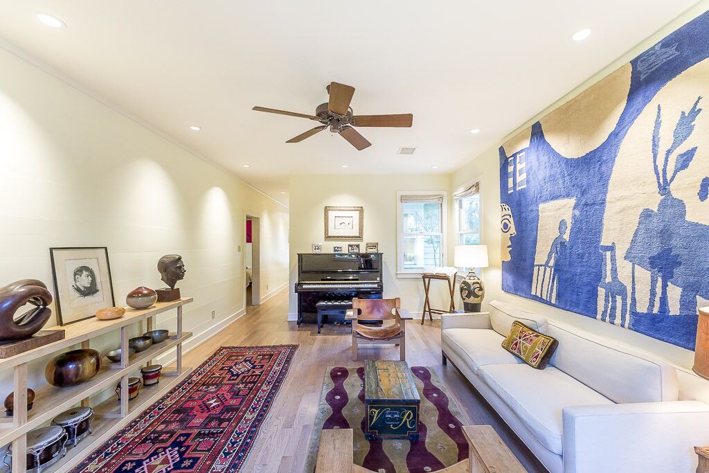 Photo of Livingroom in Barton Heights
