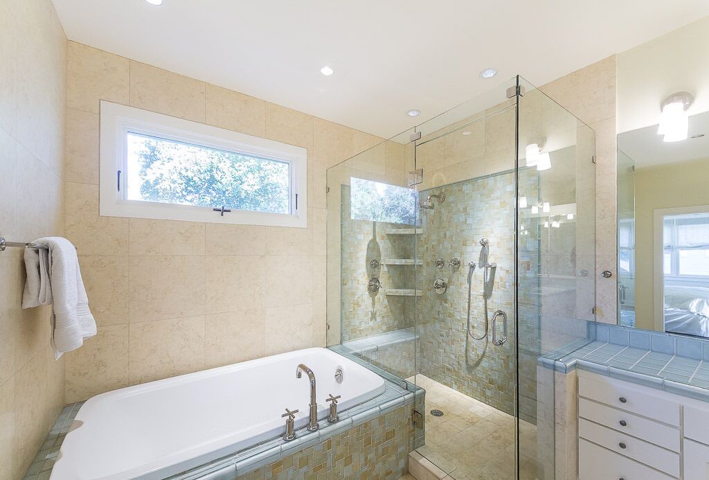 Photo of Bathroom in Barton Heights