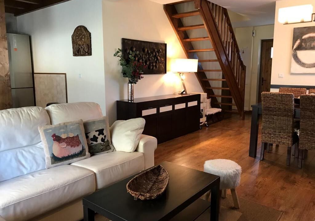 Photo of Livingroom in Err