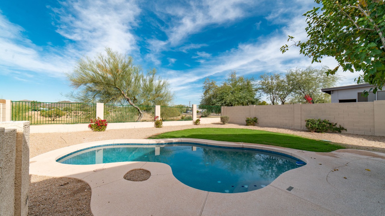 Photo of Outdoor in Paradise Valley Village