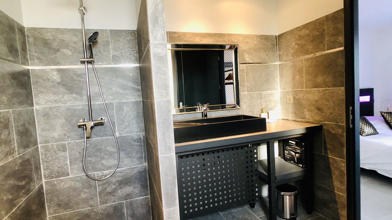 Photo of Bathroom in Saint-Nazaire