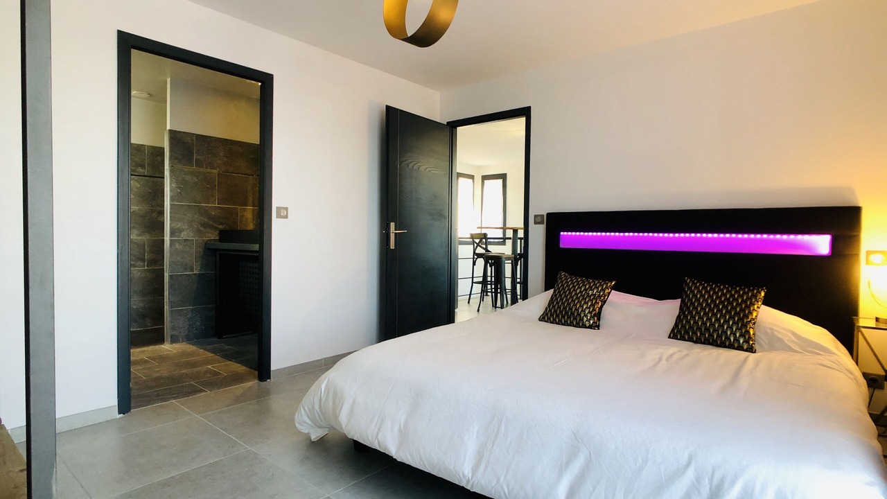 Photo of Bedroom in Saint-Nazaire