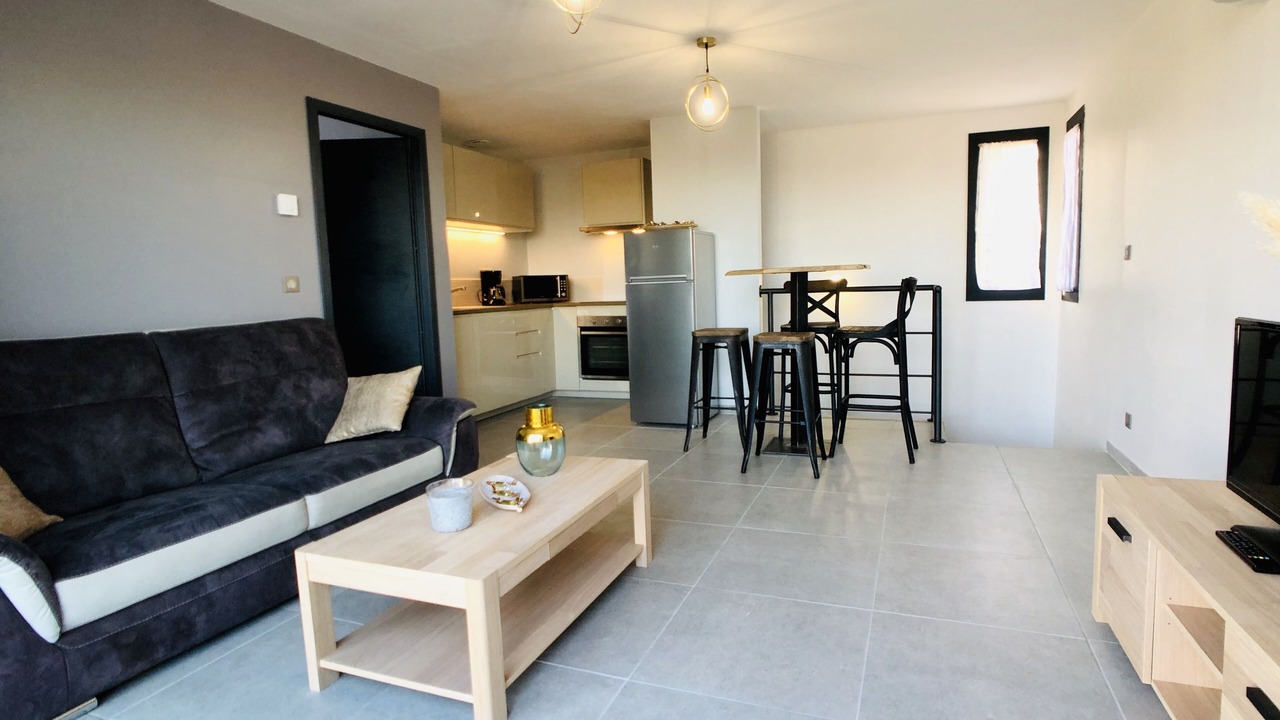 Photo of Livingroom in Saint-Nazaire