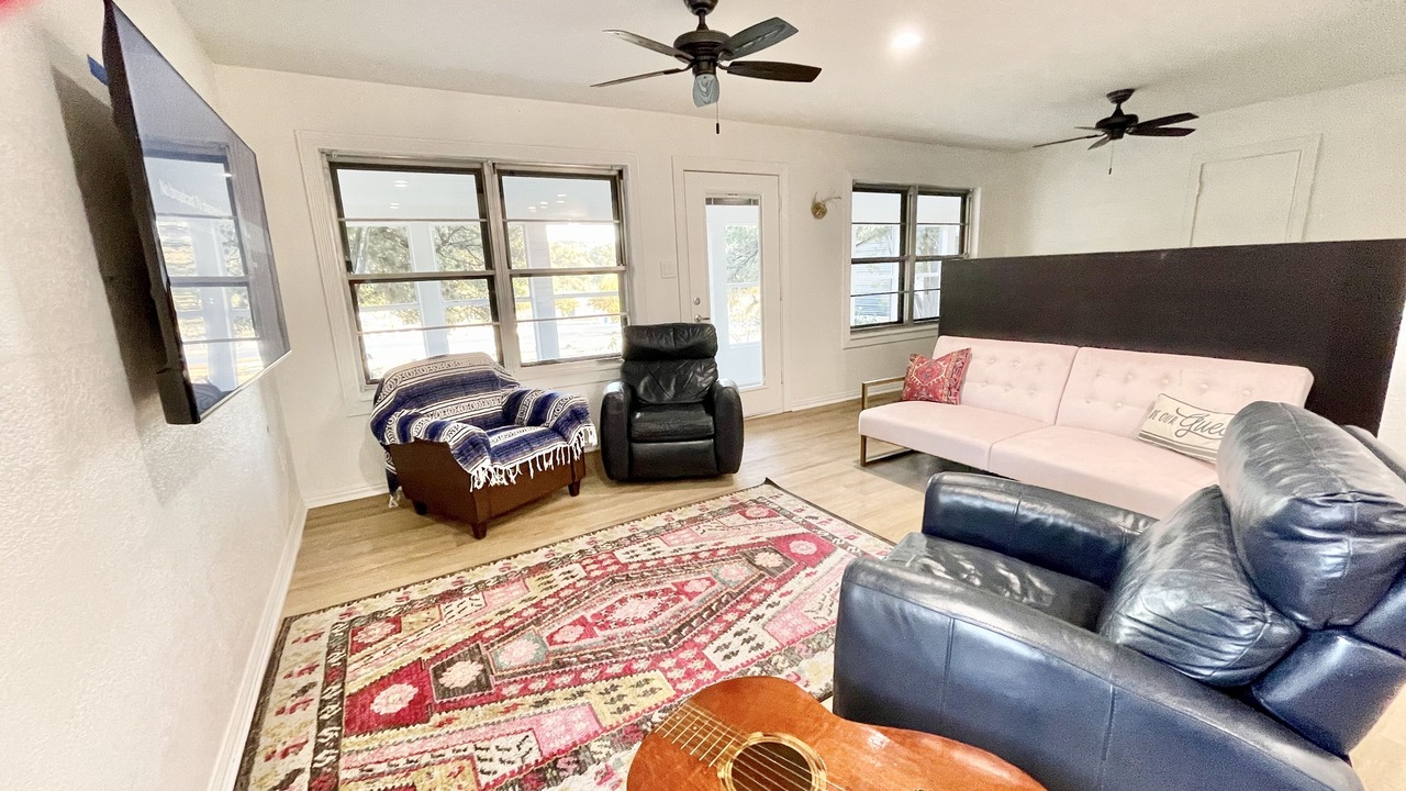Photo of Livingroom in Cedar Park