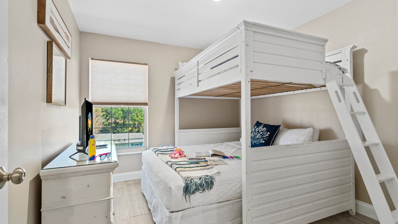 Photo of Bedroom in Indian Rocks Beach