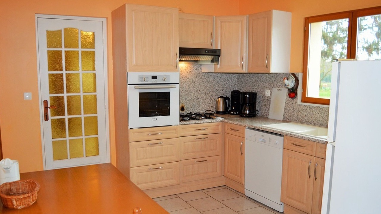 Photo of Kitchen in Saint-Laurent-de-Lin