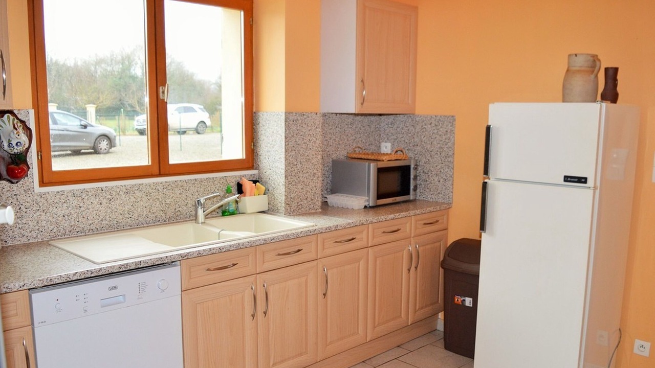 Photo of Kitchen in Saint-Laurent-de-Lin