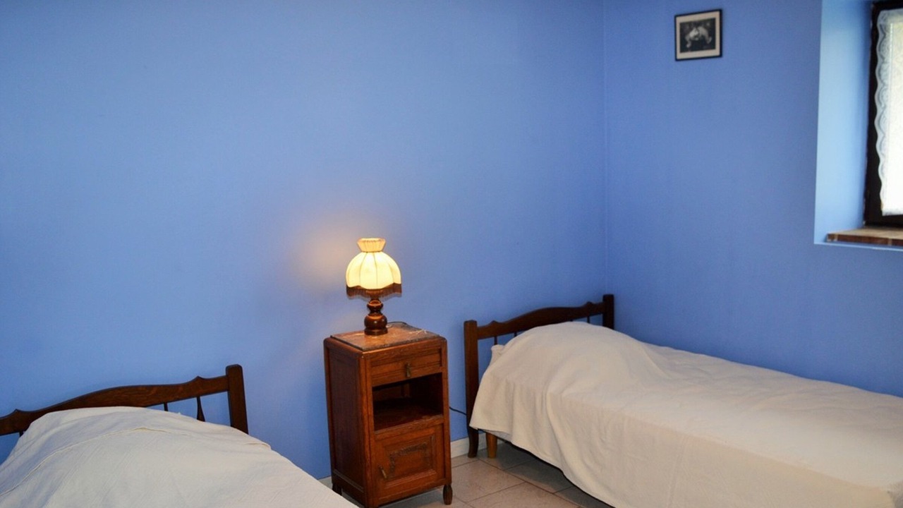 Photo of Bedroom in Saint-Laurent-de-Lin