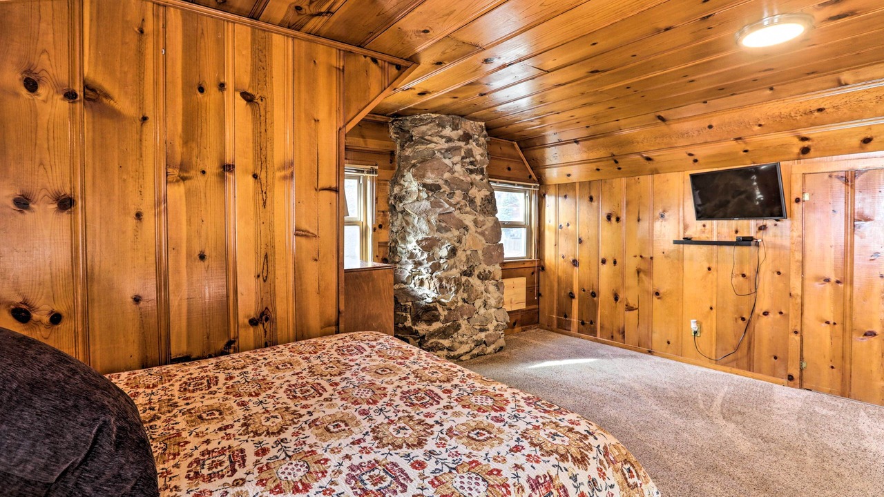 Photo of Bedroom in Tahoe Vista