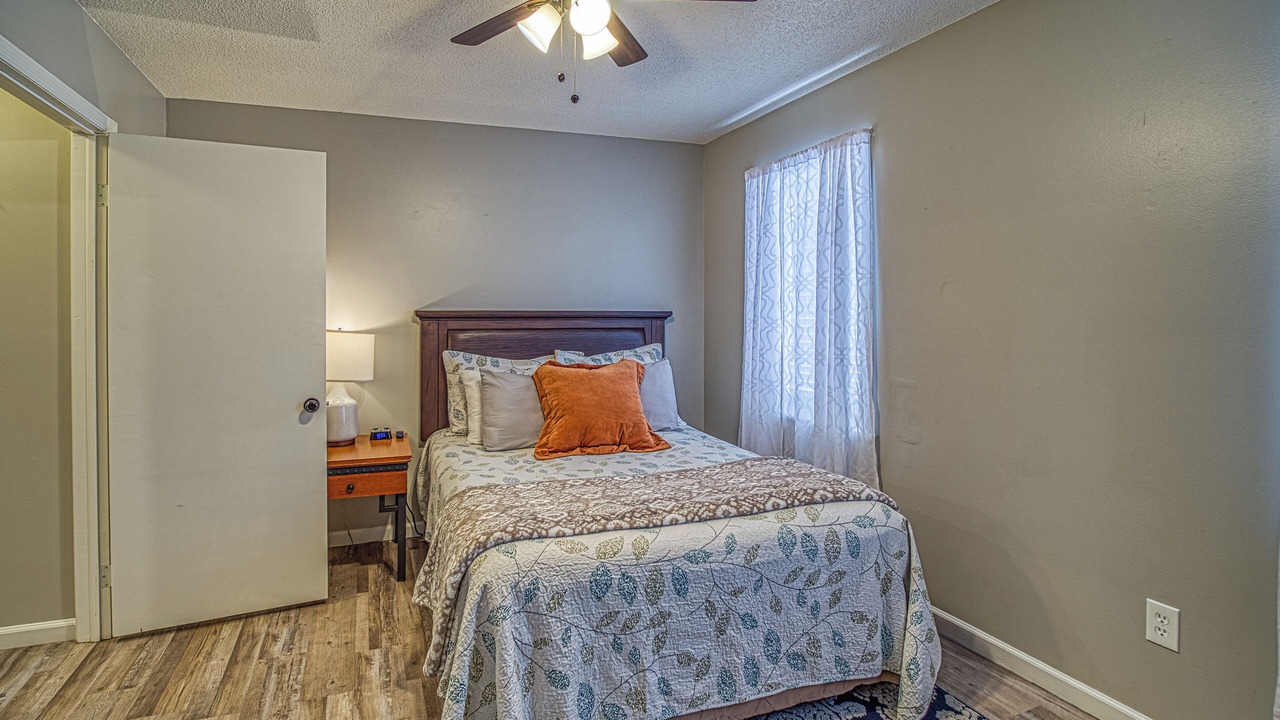 Photo of Bedroom in Marshall