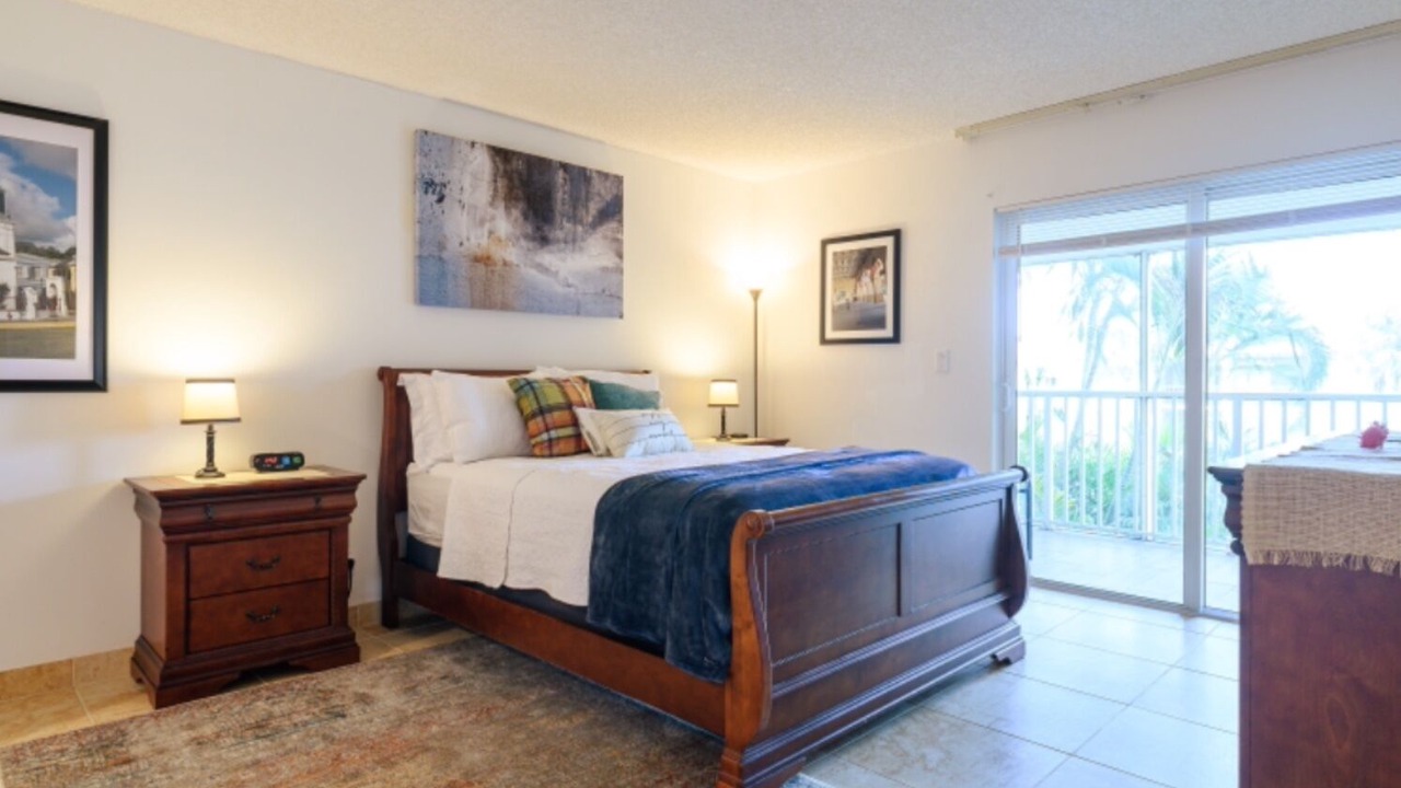 Photo of Others in Weston