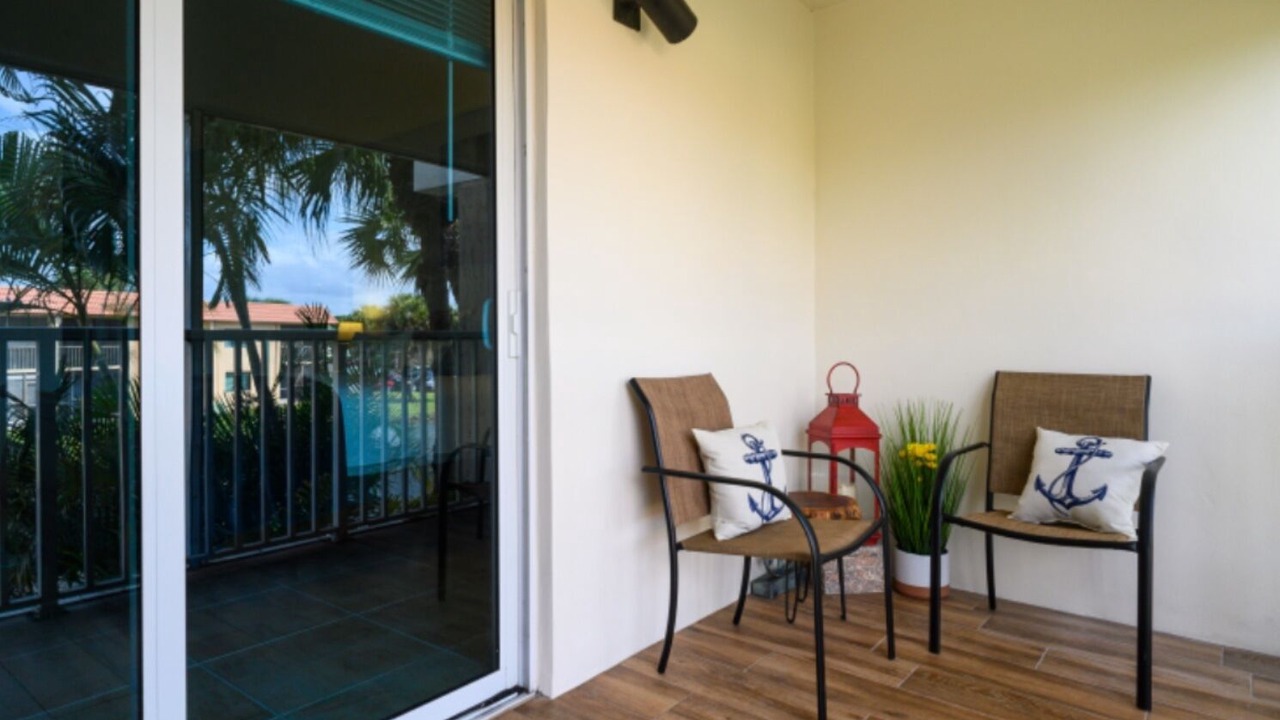 Photo of Outdoor in Weston