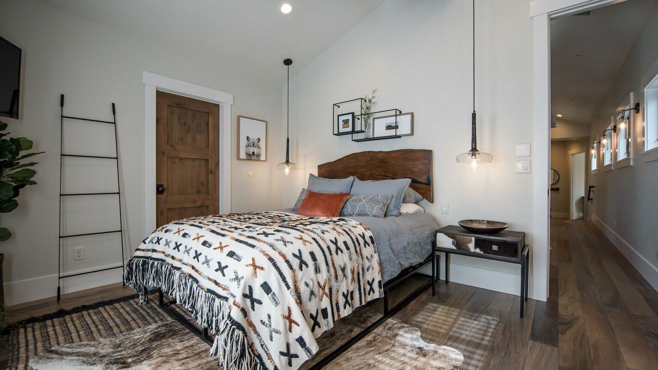 Photo of Bedroom in Sundance