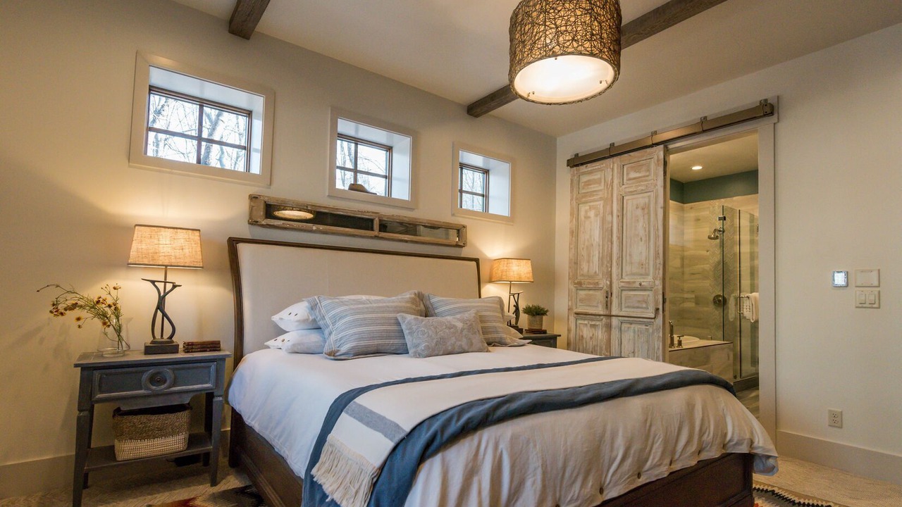 Photo of Bedroom in Sundance
