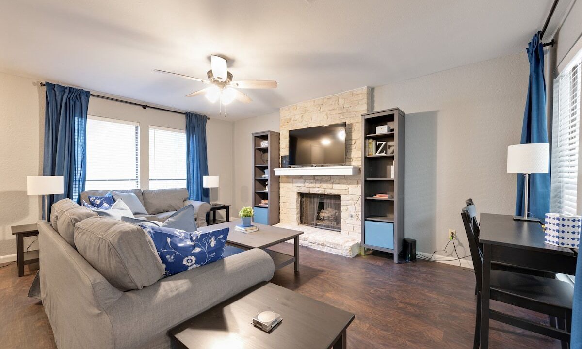 Photo of Livingroom in Austin