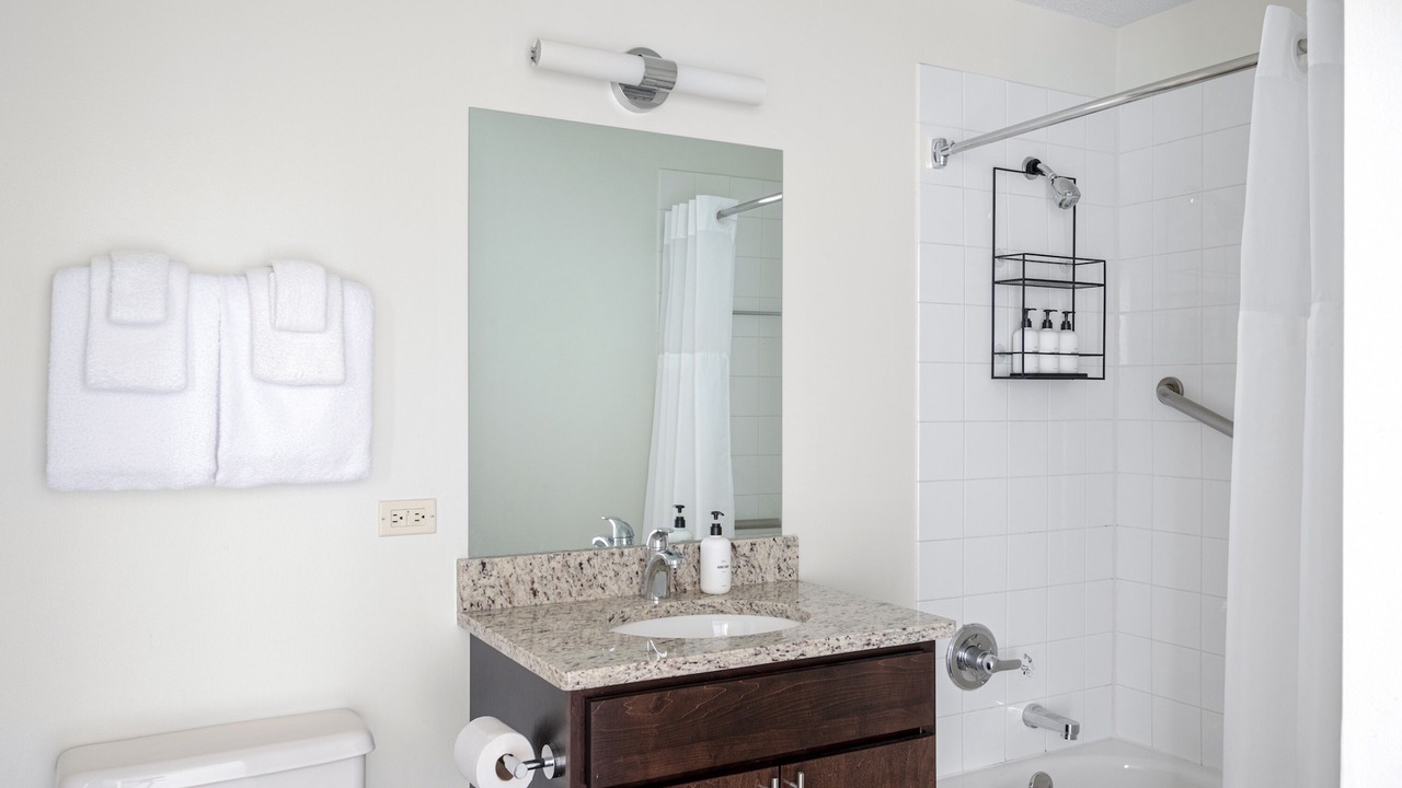 Photo of Bathroom in Near North Side