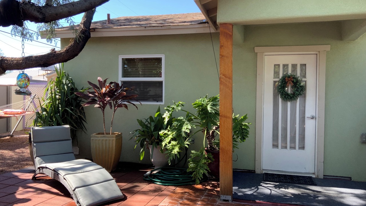 Photo of Patio Balcony in Jefferson Park